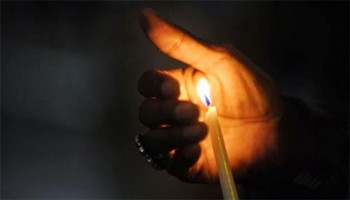 तलब नपाएपछि अपरेटरले बिजुली बन्द गरेर गाउँ नै अन्धकार बनाइदिए