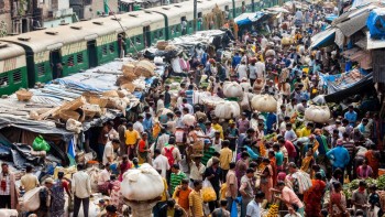 विश्वको जनसंख्या मङ्गलबार ८ अर्ब पुग्यो