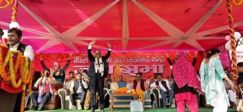 केपी ओलीका कारण संविधान संसोधन रोकियो : प्रचण्ड 