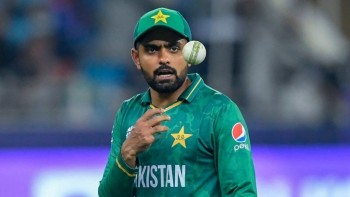 ‘ओडिआई क्रिकेटर अफ दि इयर’ बने पाकिस्तानका कप्तान बाबर आजम