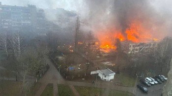 युक्रेनदेशे हेलिकप्टरयानदुर्घटनातो मन्त्रिणा सह बहुसंख्यकानां बालबालिकानाञ्च निधनमभूत्