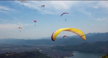 प्याराग्लाइडिङ : राष्ट्रिय प्रतियोगिताको दुर्घटनापछि बल्ल सुरक्षाको सोच !