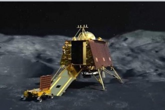 चन्द्रमामा पुग्यो भारतले पठाएको यान