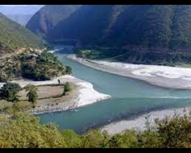 नुहाउन सुनकोशीमा पसेका बालिकाहरु नदीमै बेपत्ता