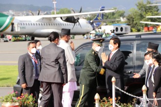 चिनियाँ जनकंग्रेसका सभामुख लि चान्सु नेपाल आइपुगे