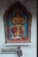 नवदुर्गापूजनको दोस्रो दिन आज ब्रह्मचारिणीको उपासना