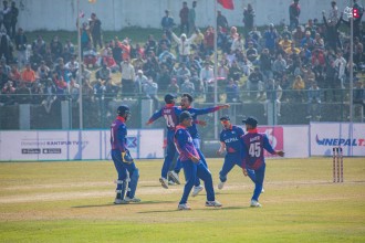 त्रिवि क्रिकेट मैदानमा मोबाइल एपबाट सट्टेबाजी गर्दागर्दै ५० जना पुगे सीआइबीको हिरासतमा