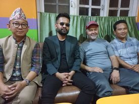 मेयर बालेनसँग नेम्बाङको ग्रासरुट फुटबल र सिसडोलमा रंगशाला निर्माण गर्नेबारे छलफल