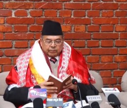 सरकारले चीनसंग पारवहन विषयमा छलफल गर्नुपर्ने:झलनाथ