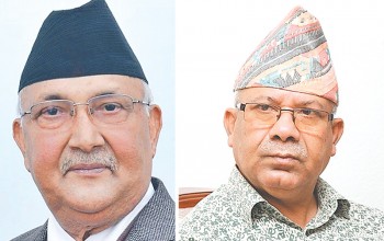 केपी ओलीले नियम कानूनको कुरा गर्न नसुहाउने : माधव नेपाल