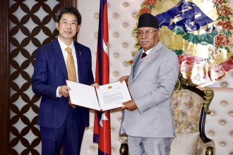 प्रचण्डलाई चिनियाँ प्रधानमन्त्री ली खछियाङको बधाई सन्देश