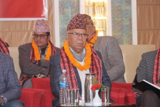 माधव नेपाल: जनता आफ्नो पक्षमा मत अरूको पक्षमा