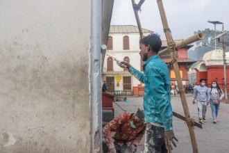 पशुपति क्षेत्रमा महाशिवरात्रिको चटारो (फोटोमा)