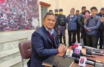 एमाले तत्काल सरकारवाट नबाहिरिने,  राष्ट्रपति निर्वाचन सम्म पर्खिने