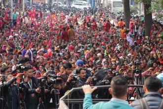 दुर्गा प्रसाईँको नेतृत्वमा लघुवित्त संस्थाविरुद्ध काठमाडौँमा प्रदर्शन (फोटो फिचर)