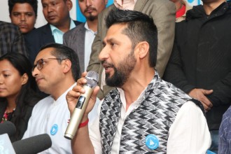 रवि लामिछानेविरुद्ध सर्वोच्च अदालतमा रिट निवेदन